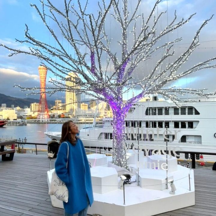 中道有香さん12月ブログ_ブルーコートコーデ