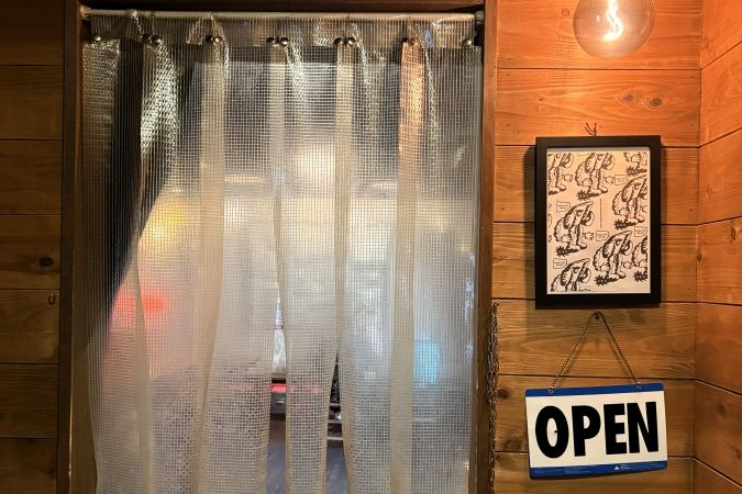 GOONIES BURGER CLUB 入口