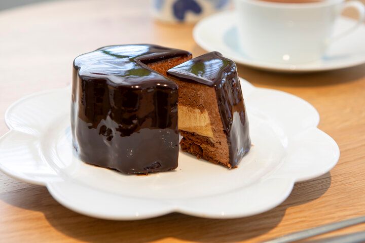 アロマ香るチョコレートをお目当てに、鎌倉の白い洋館へ「メゾンカカオ 鎌倉本店」