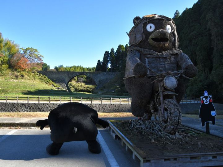 おしりで通潤橋を再現！