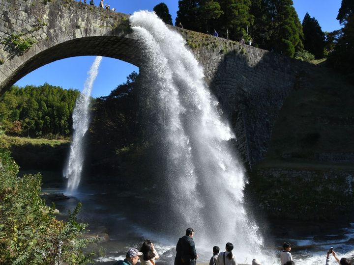 通潤橋で見た圧巻の放水