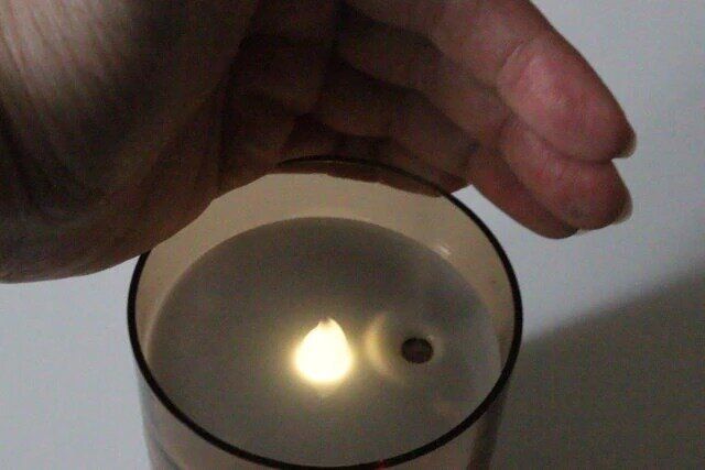 ダイソー USB式加湿器（キャンドル型）