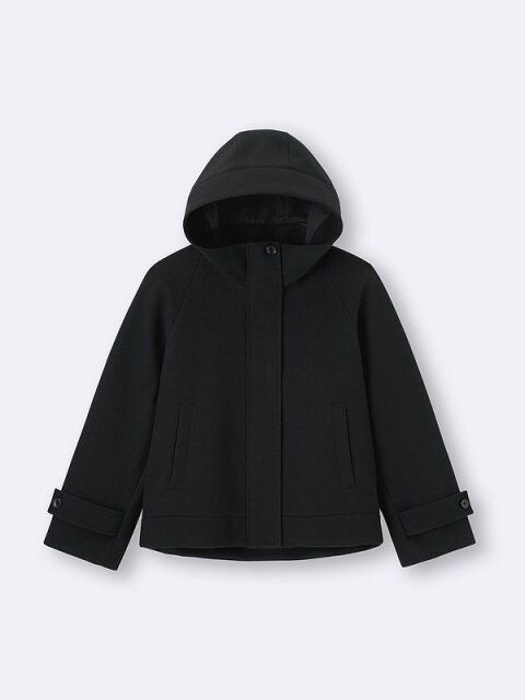 GUのコージーメルトンショートフーディコート