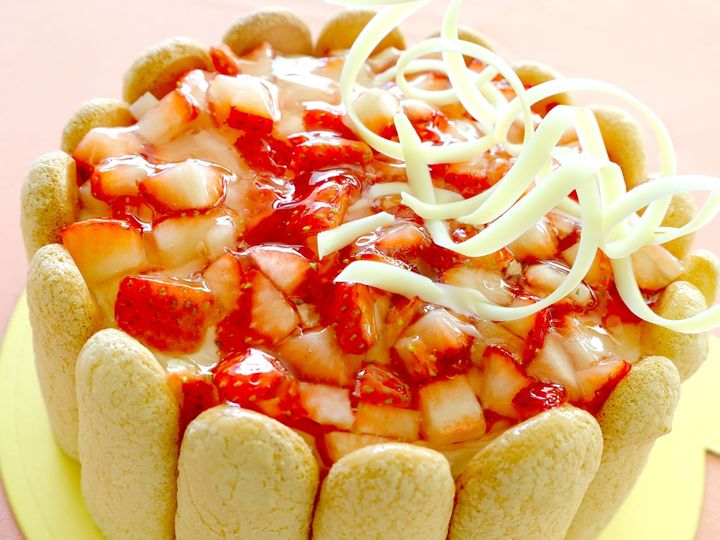 いちごのシャルロット