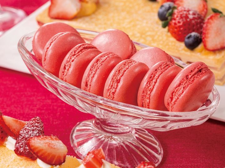 いちごマカロン