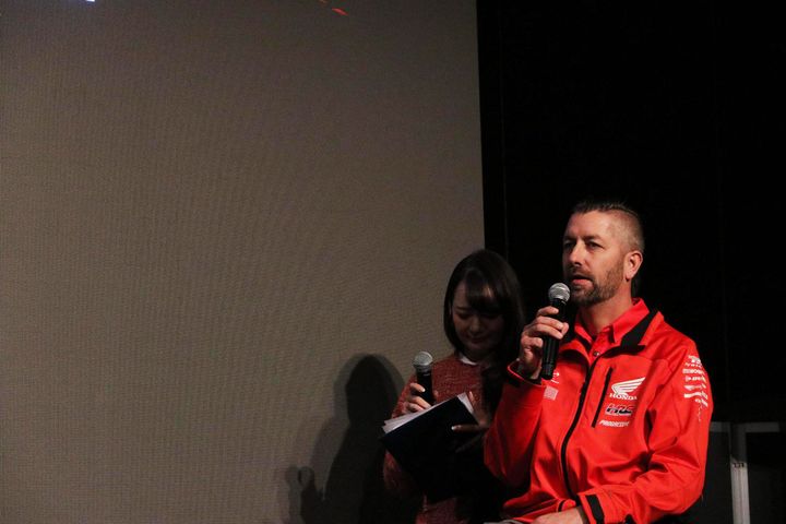 日本人初のSMXワールドチャンピオン下田 丈 凱旋トークショー＆メディアスクラム in ベルサール秋葉原