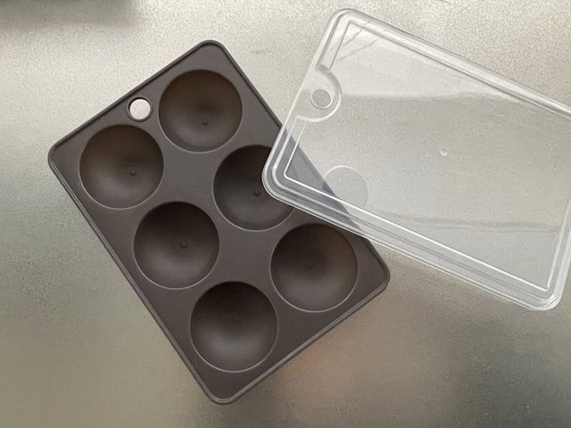 ダイソー みそ玉ストッカー フタと容器