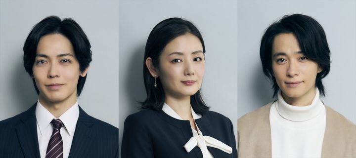 ドラマ『この愛は間違いですか～不倫の贖罪』に出演する（左から）猪塚健太、片山萌美、A.B.C‐Z・戸塚祥太 （C）テレビ東京 width=