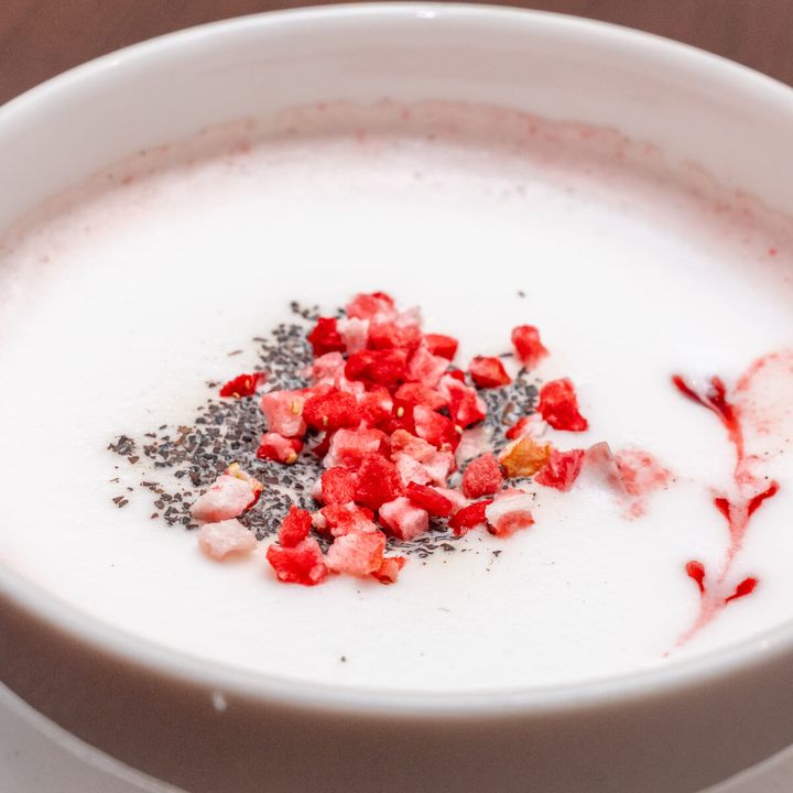 ストロベリーアールグレイティーラテ2