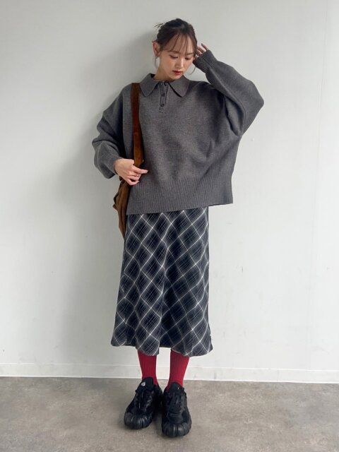 2025冬大人女性おすすめポロニットホリデーコーデ