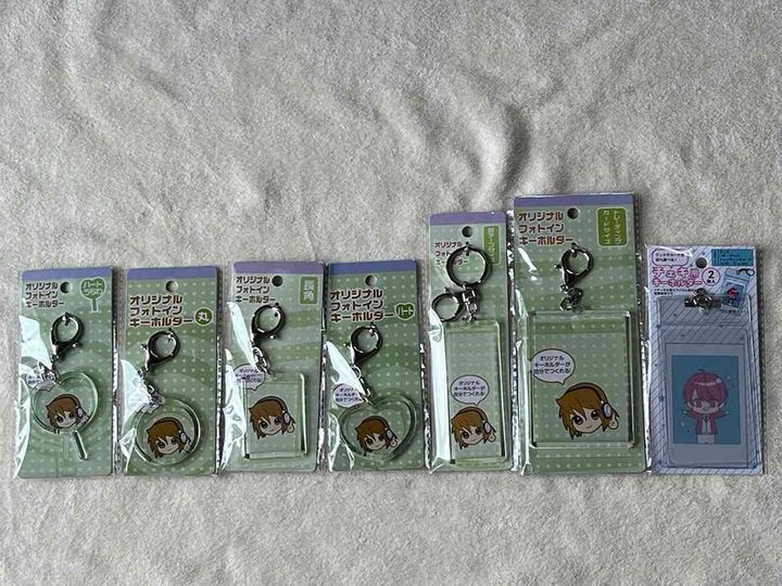 セリアの推し活グッズ「キーホルダーキット」はお得な価格帯で推し活がはかどる