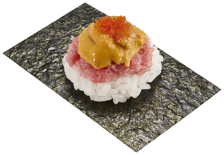 うにとネギトロ包み 数の子バラコのせ