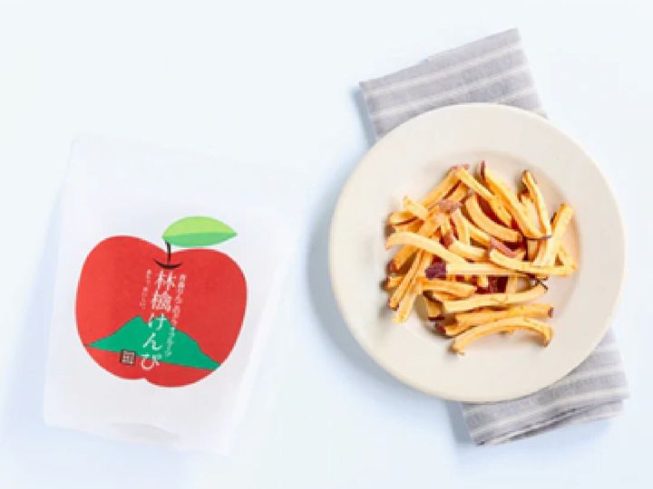 All About ニュース編集部は、全国20～60代の男女250人を対象に「帰省手土産」に関する独自のアンケート調査を実施。帰省時の手土産にしたい「青森県のお土産」で1位に選ばれたのは？