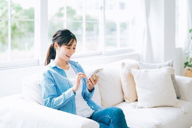 「AI＝難しそう」「スマホしか持っていない」という方でも本当に実践できますか？ zak / PIXTA(ピクスタ)