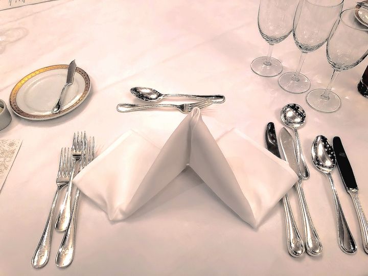 フレンチのテーブルセット