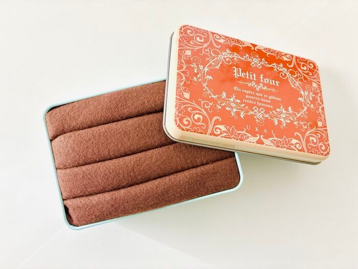 お菓子の缶が『愛おしい宝石箱』に大変身♡「なにコレ可愛すぎる！！」ゼッタイ真似したい使い道。