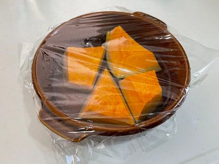 『かぼちゃの皮むき』もう包丁いらない！スプーンで「ツルッ」と剥ける感動ワザがあるんです♡