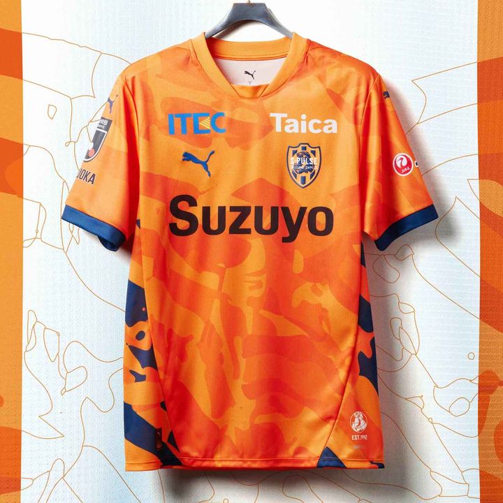 画像2: PUMAが5クラブの「百年構想リーグ」限定ユニフォームを発表！京都は“ゲームキャラ”が登場