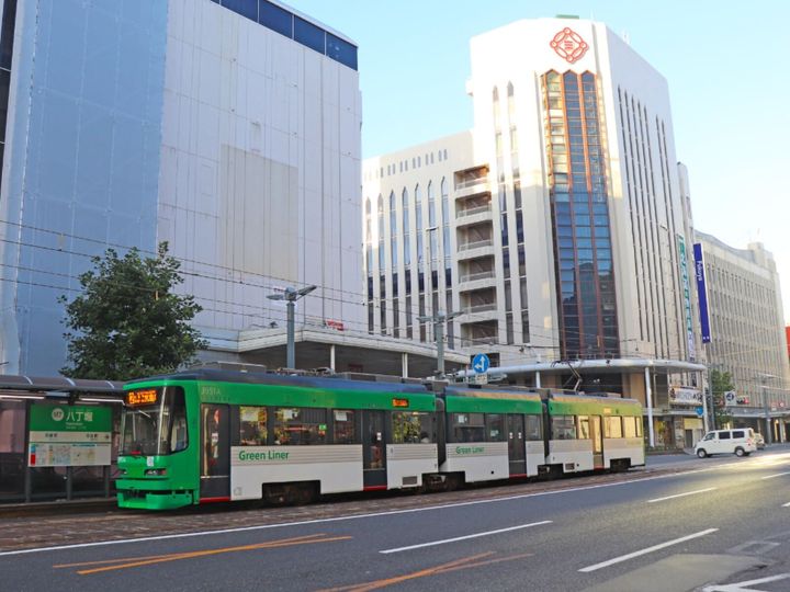 All About ニュース編集部が全国250人を対象に実施した好き＆行ってみたい絶景スポットに関するアンケートの調査結果から、好き＆行ってみたい「広島県の絶景スポット」ランキングを発表！ 2位「広島の路面電車（広島市）」を抑えた1位は？