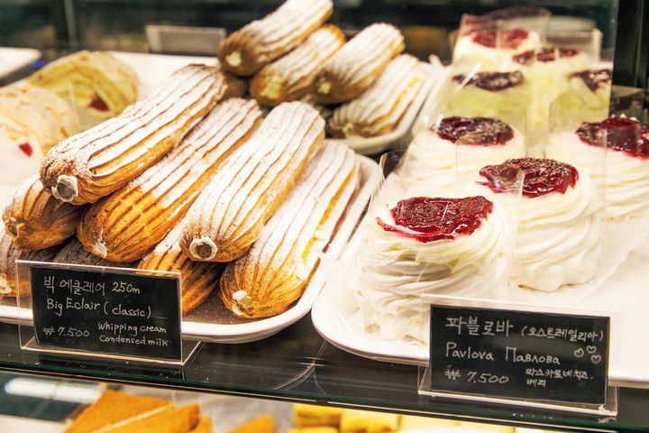 ビッグエクレアとプロヴァ