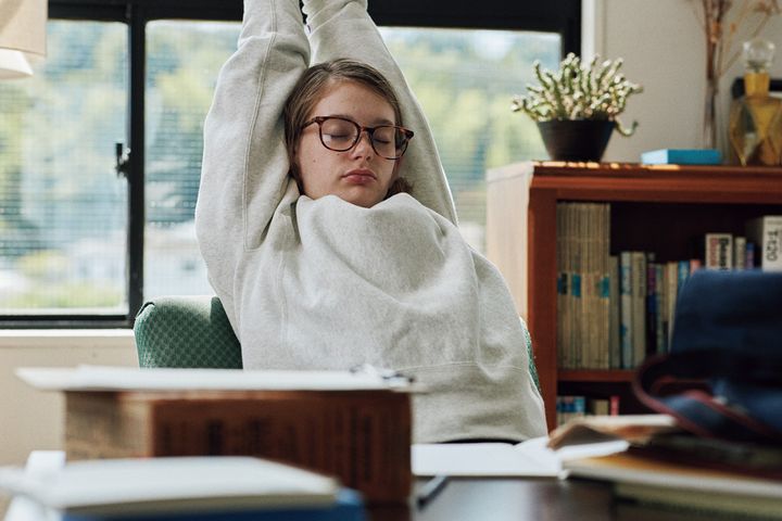 コーデにメガネをプラスしたいなら、ウェリントン一択！間違いのないおすすめ9選