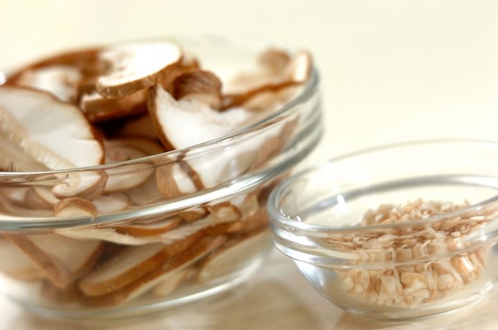 キノコの混ぜ込みご飯の下準備2