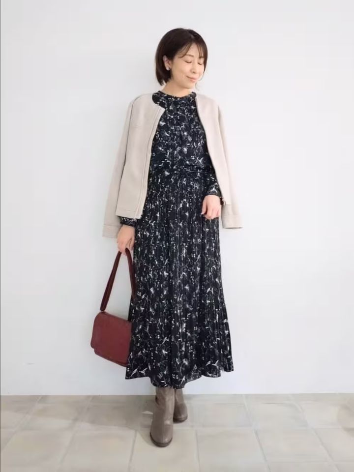 ワンピ見えする華やかセットアップは高コスパ