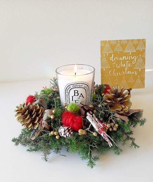 アロマキャンドルとセンターピース