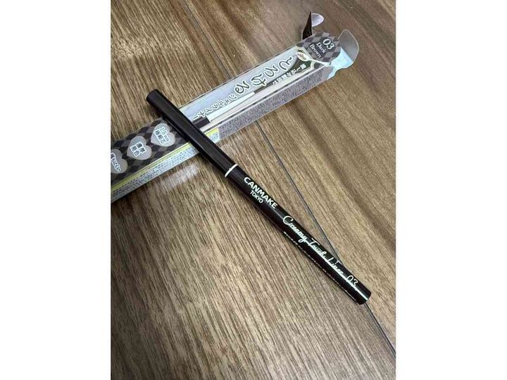 キャンメイクの「クリーミータッチライナー」