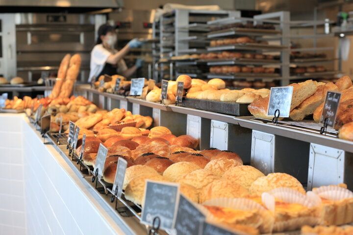 お得なモーニングが1日中♪愛知発喫茶チェーンのフラッグシップ「カフェヨシノ ロースタリー」がオープン