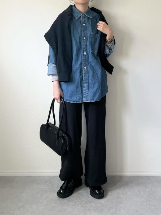 UNIQLO：C「レースアップシューズ」