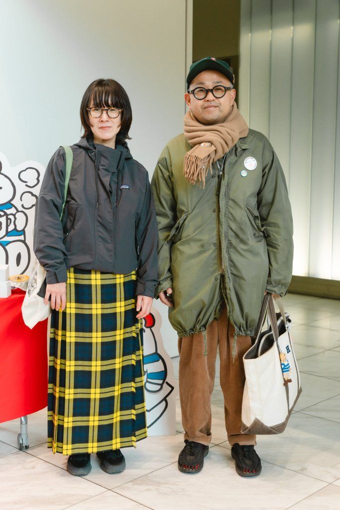 クリスマスムードをまとったチェック柄が主役。華やかな冬のお手本コーデ【ファッジ クリスマスマーケット】