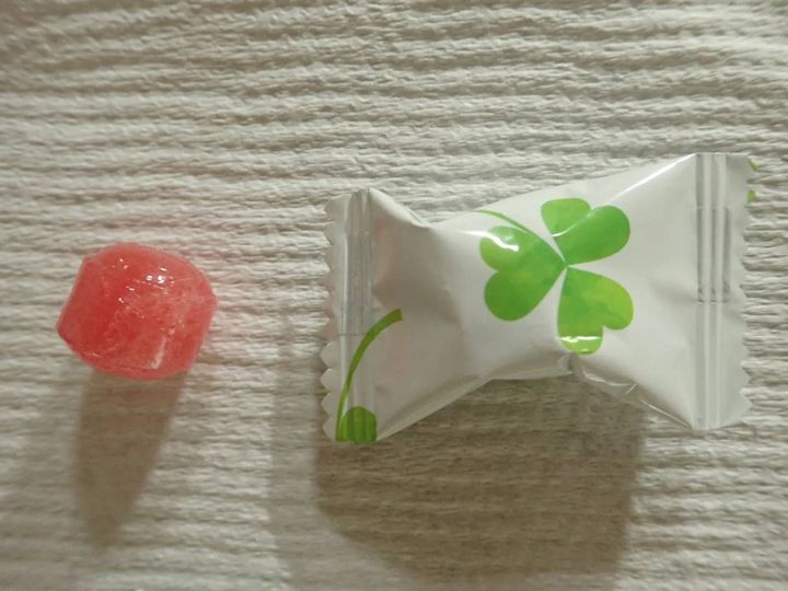 DAISO(ダイソー)：はちべえトマト塩キャンディ