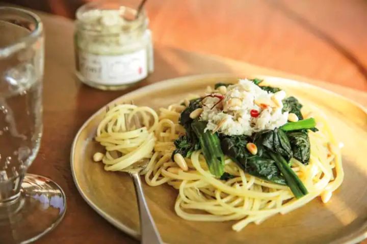 ふぐ料亭『博多い津み』の「コンフ」