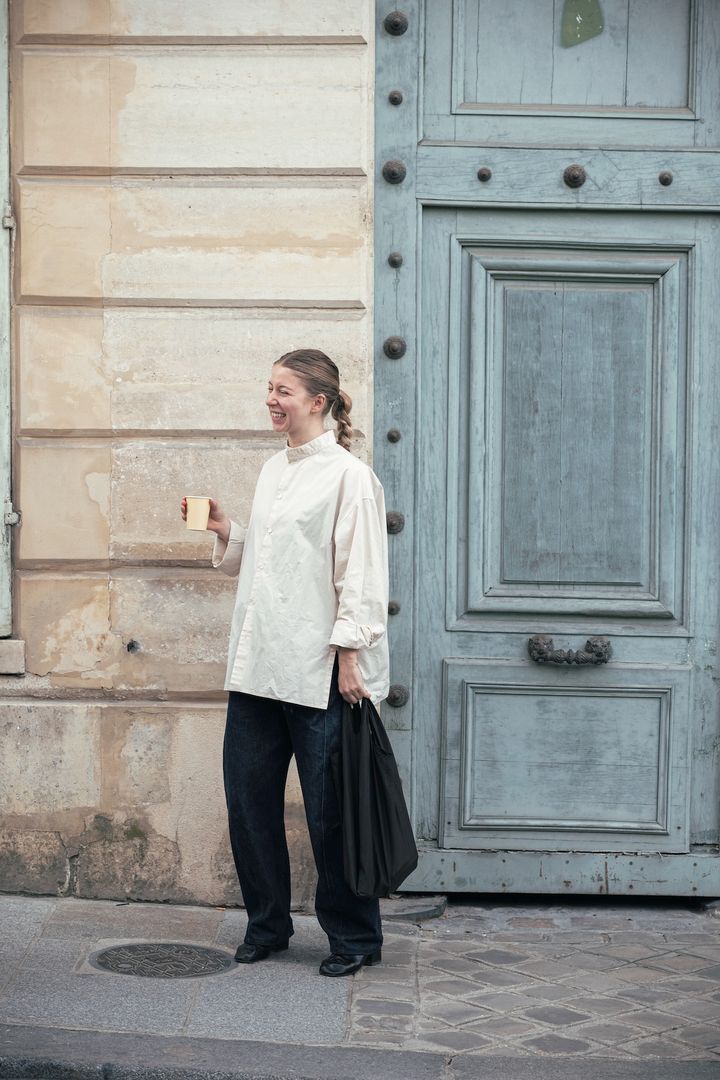 寒い季節に真似したい、モノトーンorワントーンコーデをチェック！【パリジェンヌの一週間コーデ】