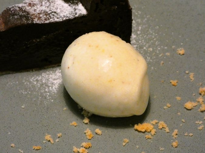 アヒル食堂 洋ナシのソルベ