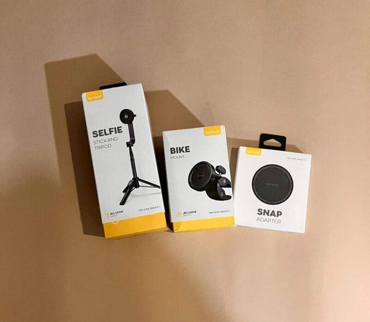 TOC徳の市、スマホスタンドなど