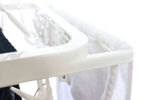 ダイソー タオルも干せる折りたたみピンチハンガー 