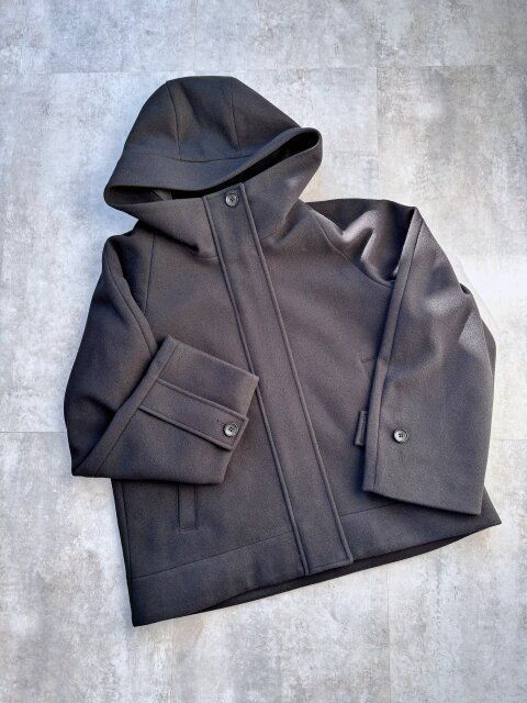 GUコージーメルトンショートフーディコート BLACK