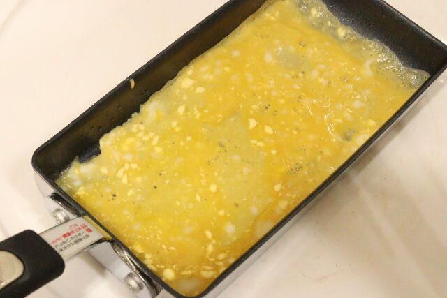 谷口金属 卵一個で作れる 玉子焼きフライパン 玉子焼き
