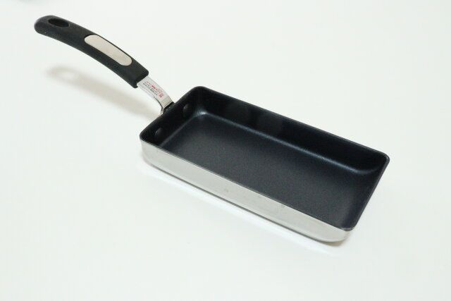 谷口金属 卵一個で作れる 玉子焼きフライパン 調理器具