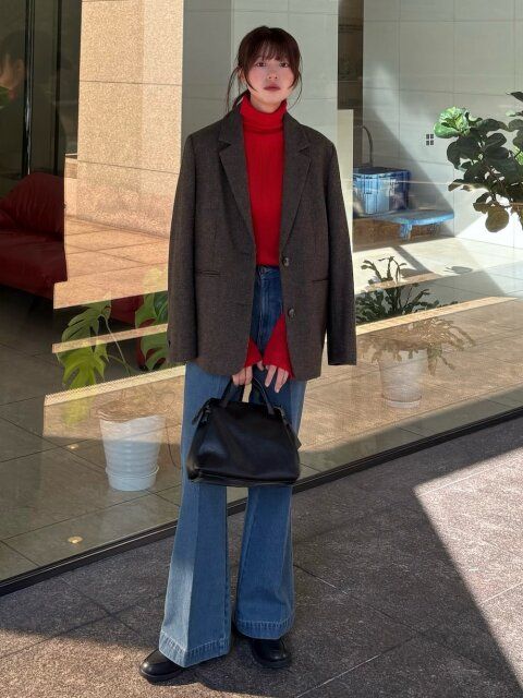 2025冬大人女性おすすめタートルネックジャケットコーデ