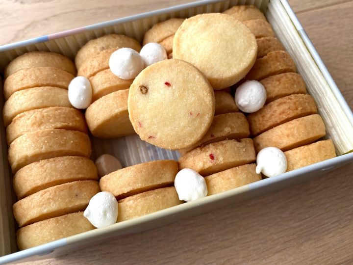 日本最古のリゾートホテルをルーツに持つ、風味豊かな焼き菓子ブランド「金谷菓子本舗」【旅するデザイナーがおすすめするお土産たち！】