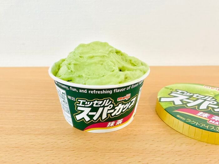 “びよ〜ん”とのびるスーパーカップが誕生！？激ウマ必至の明治公式アレンジに挑戦してみた！