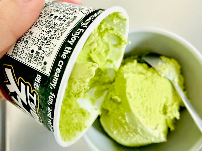 “びよ〜ん”とのびるスーパーカップが誕生！？激ウマ必至の明治公式アレンジに挑戦してみた！