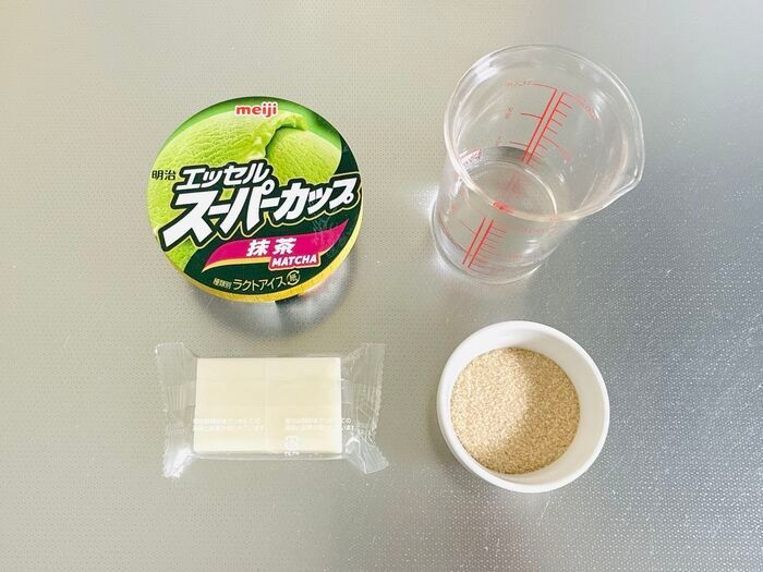 “びよ〜ん”とのびるスーパーカップが誕生！？激ウマ必至の明治公式アレンジに挑戦してみた！