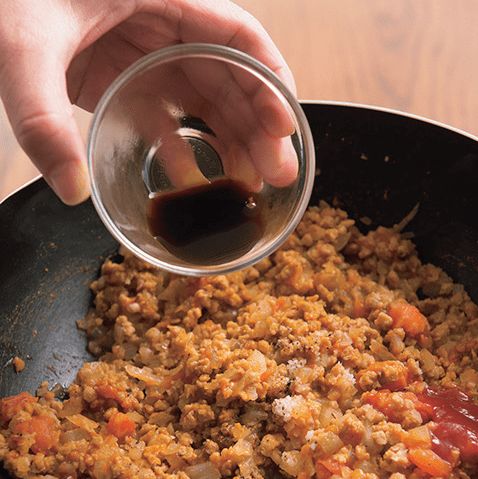 【やせる節約レシピ】あっさりドライカレーの作り方。ひき肉代わりの食材がとにかく優秀で驚きますよ♪