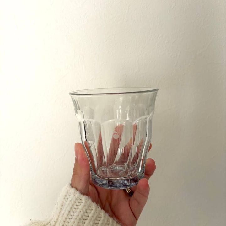 もうこぼさない！“コップからコップへ”注ぐときの簡単テクニック「入れ過ぎた時に」「意外！」