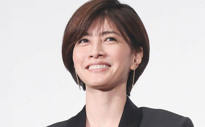 【写真・画像】内田有紀の20歳年下妹、“キレイ好きすぎる”姉の部屋について証言「シーツにシワがあると眠れない」 1枚目