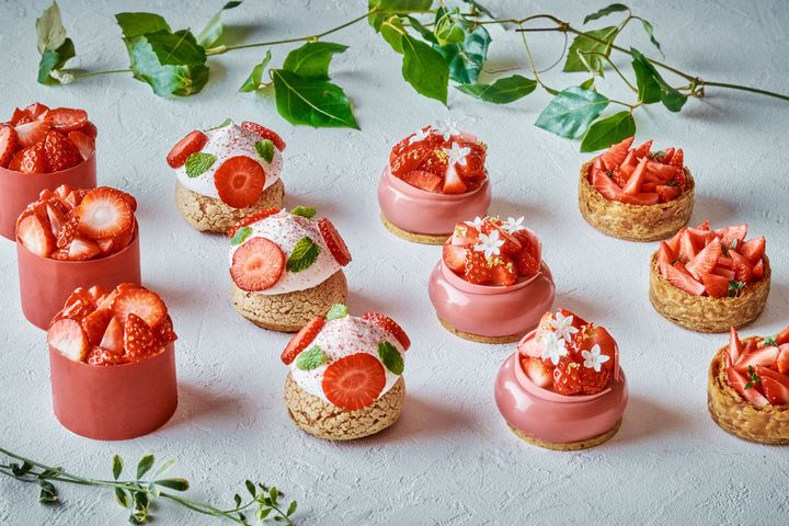 「ホワイトウィンター レッドハート」750円～